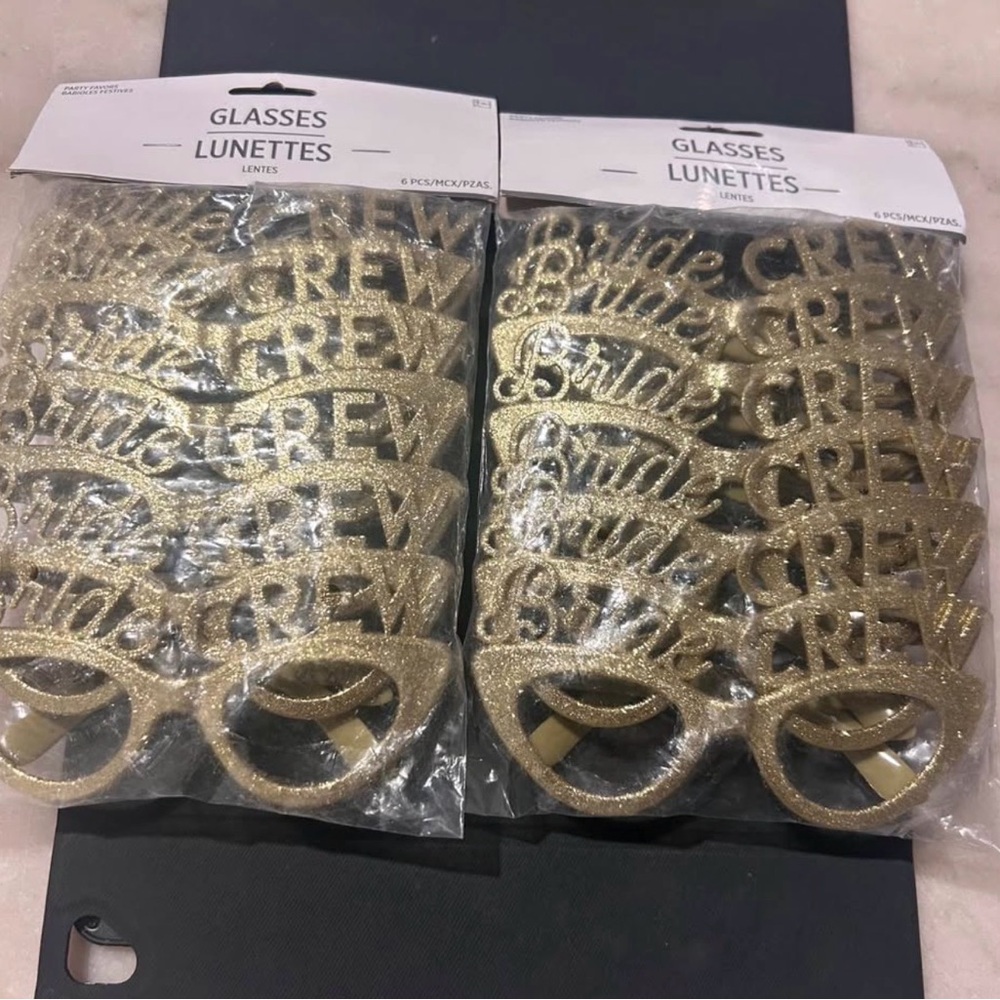 Glamorous Bride Crew Gold Glitter glasses